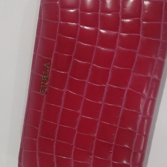 Furla Zip Around Wallet - Pink & Leather | Women’s Luxury Long Wallet 7.5"x4" - Picture 6 of 15